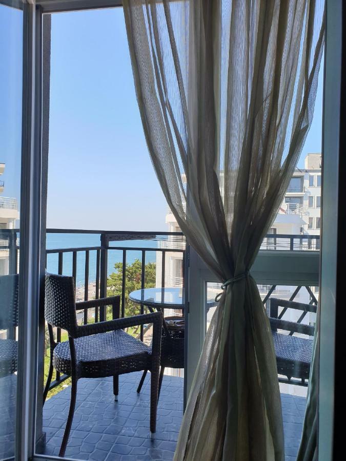Apartment With Sea View 37 Kobuleti Exterior photo